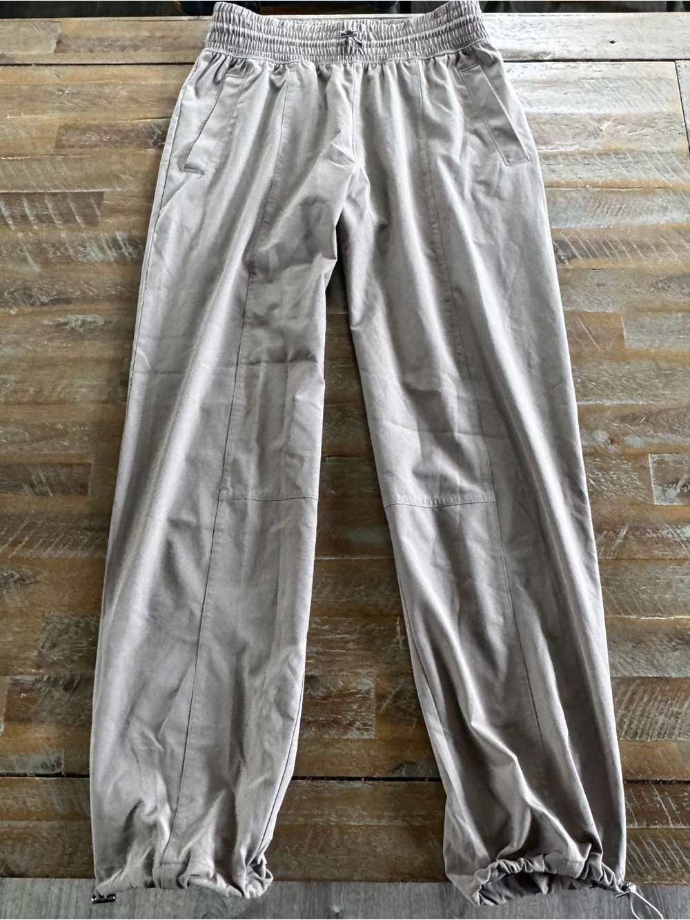 Abercrombie & Fitch YPB women’s athletic joggers